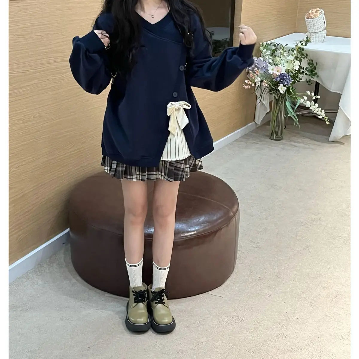 Irregular Patchwork Design Loose Plush Thickened Sweatshirt