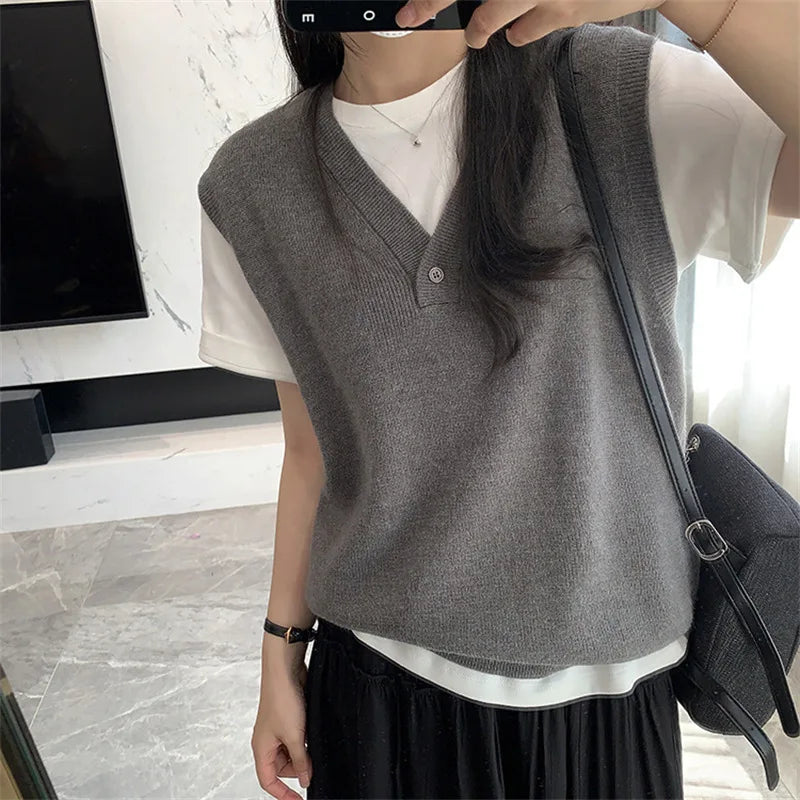 Casual Sleeveless Knitted Vest for Women Button V Neck Sweater Vest Woman Autumn