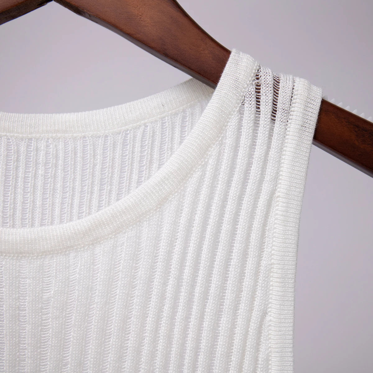 Bornladies Fashion Witte Wol Doorschijnende Dames Tanks Tops Outfit Mouwloos