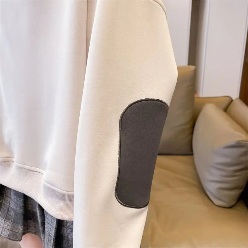 Western Design Round Neck Pullover Thin Sweatshirt for Women Korean Style Loose and Versatile